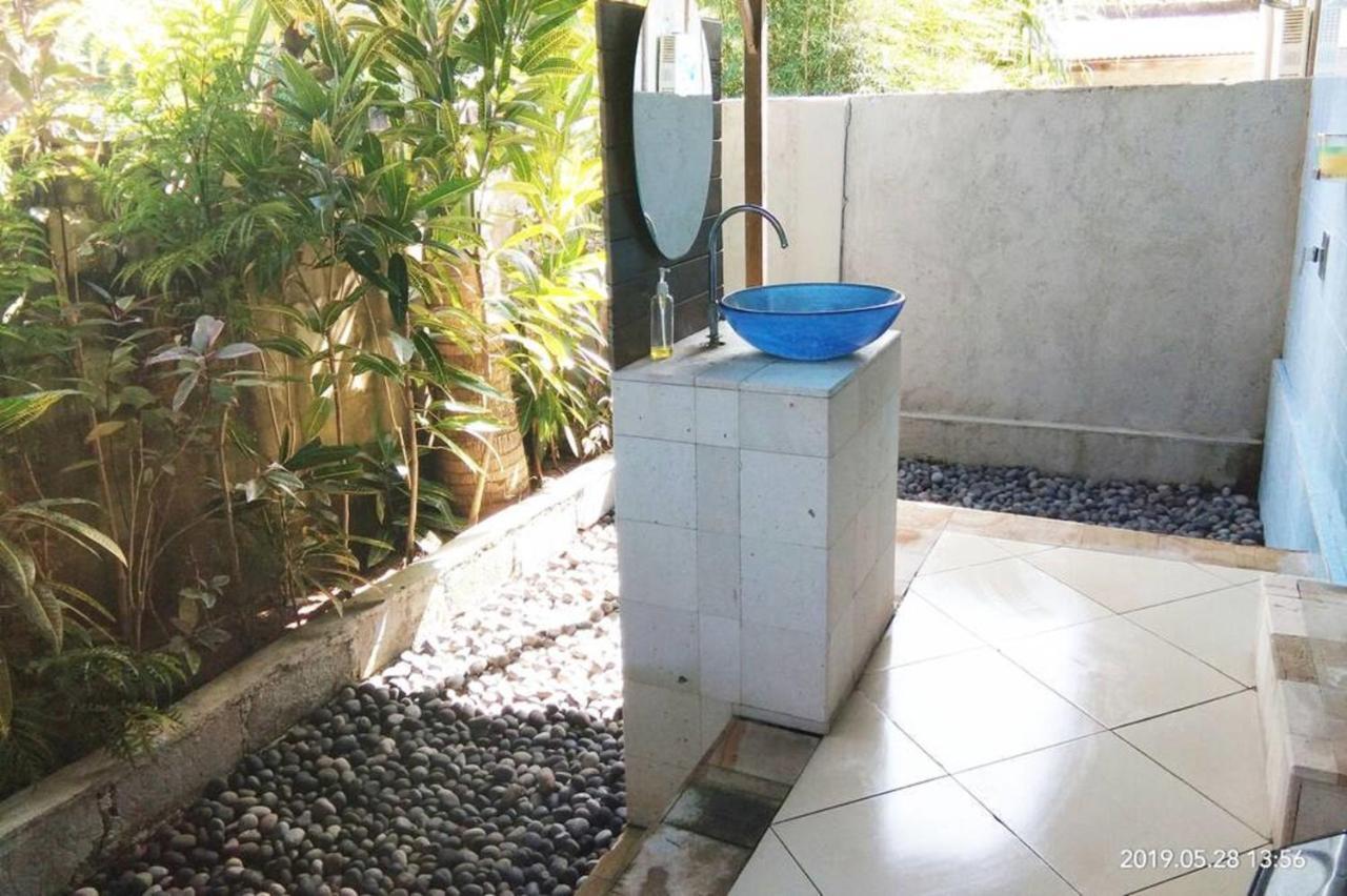 Rigils Lembongan Bungalow Экстерьер фото